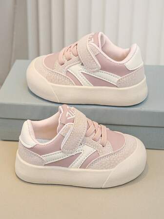 1 par de zapatos deportivos para niñas 2025 Nuevos zapatos para niños de primavera Suela blanda Transpirable Zapatos casuales dulces para niñas bebé de primavera y otoño Zapatillas