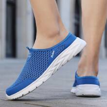 1 Pair Men's Breathable Mesh Slip-On Athletic Casual Travel Shoes, Lightweight And Comfortable (Size Runs Small, Please Order One Size Up) - Blue - View 8