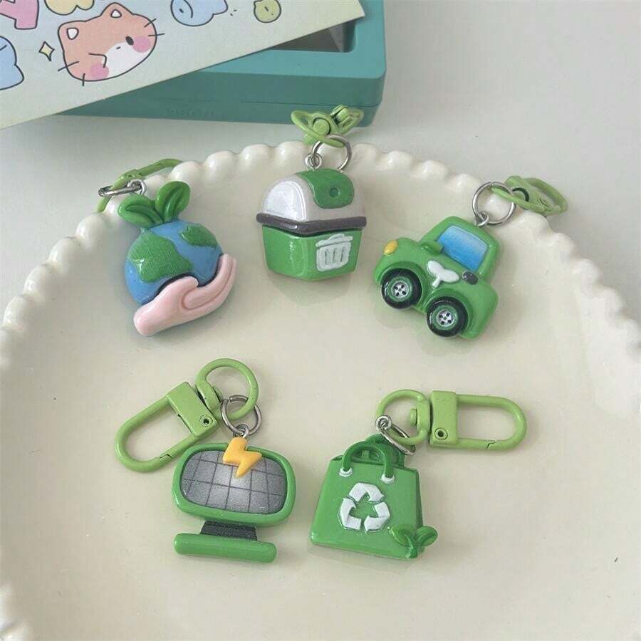 5pcs/Set Cartoon Green Keychain, Versatile Creative Bag Pendant, Couples & Best Friend Gift, Student Novelty Decoration