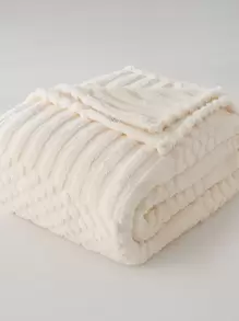 1pc Single Layer Solid Color Butterfly Design All-Season Blanket, Modern Polyester Jacquard Woven Throw Blanket, Suitable As Bedspread (Pillow Case Not Included) - YD Beige - View 5