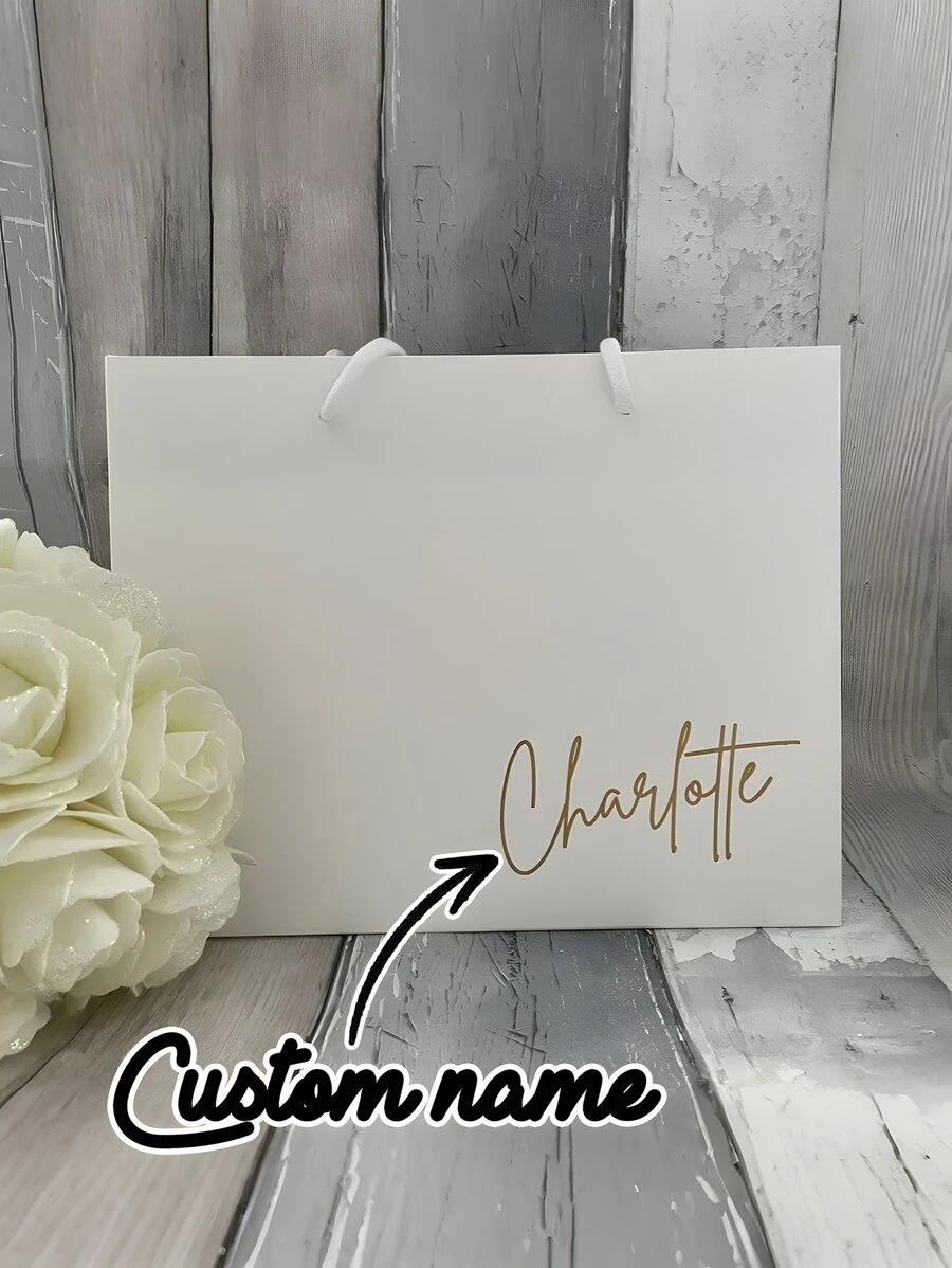 1个定制姓名礼品袋,适合作为伴娘礼物、结婚礼物、单身派对礼物、迎宾礼物、大容量婚礼派对礼物、订婚礼物、优雅礼物、毕业礼物、员工礼物、情人节礼物、生日礼物。是送给伴娘的理想礼物,独特且个性化,也是送给他的理想礼物。永恒的爱 - 彩色 - 查看 1