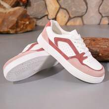 Zapatillas blancas transpirables para mujer, zapatos para primavera, modelo nuevo 2025, zapatos planos versátiles para mujer deportivos, de ocio y casual