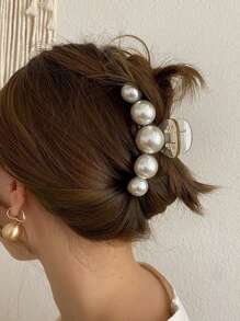 1pc 7cm Pearl Decorative Hair Claw Clip, Simple And Sweet For Everyday Use