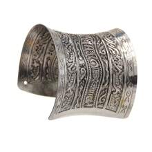 1pc Vintage Hieroglyphic Floral Pattern Bangle Bracelet, Unique Arm Cuff
