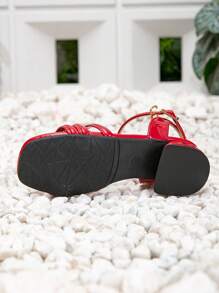 1 双红色儿童高跟凉鞋，交叉带粗跟舒适凉鞋，适合女童舞蹈表演礼服正式公主鞋 - 紅色 - 查看 2