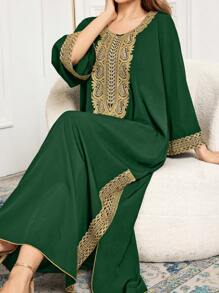 Ramadan Robe Dress, Patchwork Floral Print Trim Hem Slit Elegant Arabic Long Dress - Green - View 1
