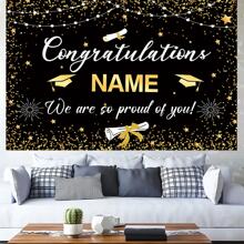 1 Stück individuell gestaltbares Abschlussfeier Banner mit glänzendem Doktorhut & Sternenmuster, Material Polyester, personalisiertes Namensschild für Schulen, Klassenzimmer, Heim-Wand & Garten Dekoration, 3 Größenoptionen, Hochzeitsartikel, individualisierbare Banner & Wimpel, gemütliche Atmosphäre