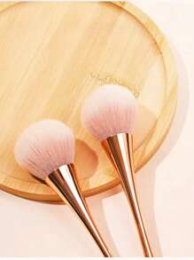 1 支专业化妆刷，配有柔软而密集的合成纤维刷毛 - 非常适合完美涂抹粉底、腮红和高光 - 彩色 - 查看 4