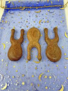 4/3/2PCS Sandalwood 28 Teeth Massage Comb, Wooden Comb, Large Teeth Wide Teeth Meridian Comb,With Scalp Massage Function,Body Relaxation Tools,Compact Portable ,Scalp Body Massage Tool,Suitable For Daily, Casual, Athletic,Yoga,Party,Outdoor, Commute, Vacation, Hairstyling,Best Gifts For Christmas, New Year, Valentine's Day,Birthday,Back To School,Mother's Day Mother's Day Flowers,Personalized Gifts For Mom,Last Minute Gifts,Mother's Day Ideas,Mothering Sunday Gifts,Handmade Cards For Mum,Best Mother's Day Gifts Under $50