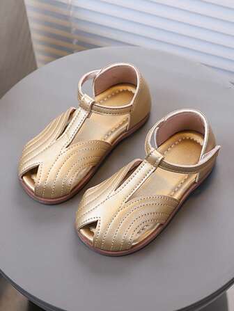 1 双儿童/幼儿休闲夏季凉鞋，软底防滑，多功能室内/户外休闲跑步包头鞋