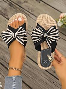 2024 新款夏季时尚女士居家拖鞋，户外休闲条纹蝴蝶结平底沙滩凉鞋，度假海边一脚蹬鞋 - 黑與白 - 查看 8