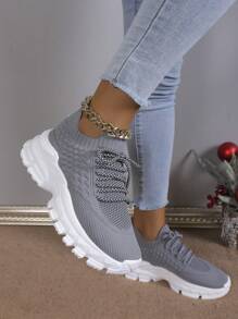 24 Stücke neue Damen-Farbblock-Laufschuhe mit Retro-Blumenmuster, leichte Straßenlaufschuhe, Sport-Sneakers, Cut Out