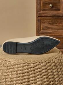 WHDXY 女士平底尖头一脚蹬休闲舒适工作鞋，适合全年办公室通勤 - 卡其色 - 查看 8