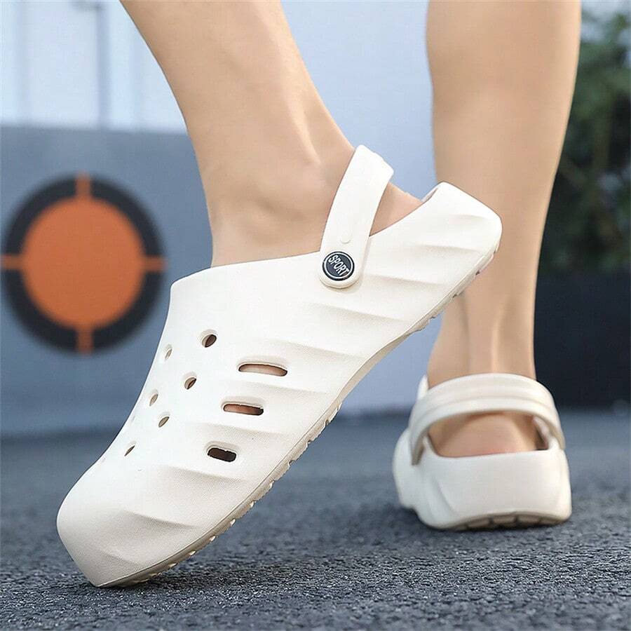 Men's Perforated Outdoor Slippers, Anti-Slip, Odor-Resistant, Closed Toe, Thick-Soled Sports Beach Sandals, Summer - White - View 1