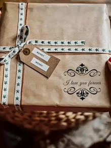 12/24/40 piezas Pegatinas transparentes personalizadas, Pegatinas circulares personalizadas con texto, Pegatinas de etiquetas personalizables, Adecuadas para embalaje de regalos, botellas de agua, hornear pasteles y otras pegatinas de regalos, Perfectas para bodas, cumpleaños y regalos de fiesta, Adecuadas para regalos DIY y celebraciones, Regalos para ella, Regalos personalizados, Pegatinas de decoración navideña, Adecuadas para personas mayores de 14 años+, Impresión gráfica