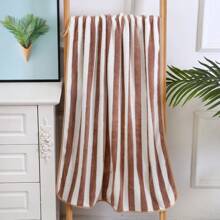 1pc Super Soft Quick Dry Striped Bath Towel - Thick Extra Absorbent Microfiber Vibrant Multi-Purpose 55x27.5 Inch Towel, Suitable For Home, Gym, Pool Mother's Day Flowers, Personalized Gifts For Mom, Last Minute Gifts, Mother's Day Ideas, Mothering Sunday Gifts, Handmade Cards For Mum, Best Mother's Day Gifts Under $50 Summer, Holiday Bathroom Decor Back To School For Beauty Salon Home Bathroom - Multicolor - View 10