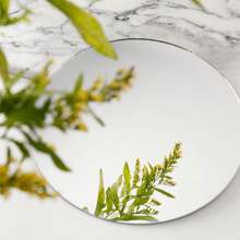 3 Pieces/Wedding Decoration Mirror Tray, Circular Center Decoration Tray, Used For Candle Base, Tray, Wedding, Party Decoration, 2mm Thick, Tear Off The Protective Film, Like A Mirror, Tough, Not Easy To Break, Can Be Used As A Tray, And Can Also Decorate Walls And Corridors.