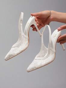 Fashionable White Lace Splicing High Heel Shoes, 2025 New Summer Hollow-Out Breathable Sexy Pointed Toe Party/Wedding Women Shoes