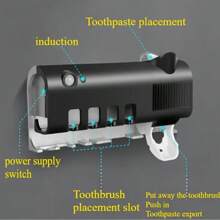 新款紫外线立体牙刷消毒器-1 件壁挂式牙刷架，带浴室收纳架，用于放置牙刷和漱口杯。