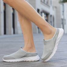 1 Pair Men's Breathable Mesh Slip-On Athletic Casual Travel Shoes, Lightweight And Comfortable (Size Runs Small, Order One Size Up) - Light Grey - View 7