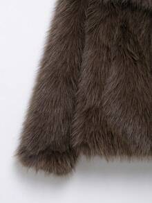 LEILEIBEI Autumn/Winter New Thickened Faux Fox Fur Collar Faux Fur Short Coat, Youthful Elegant Mid-Length Fur Effect Outerwear