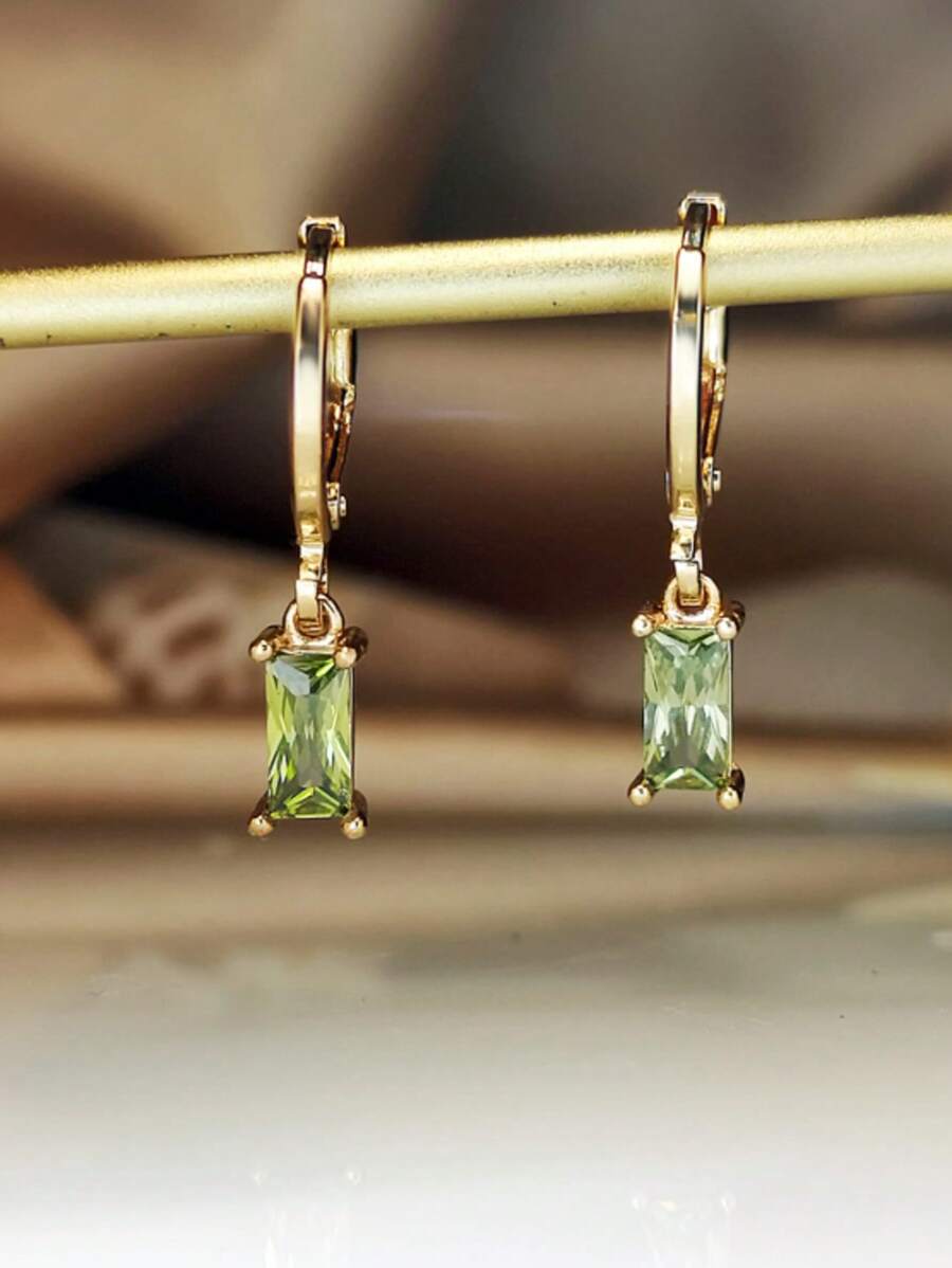 1 Cặp bông tai thủy tinh vuông màu xanh ô liu tối giản dành cho nữ - Màu xanh Ô liu - Xem 1