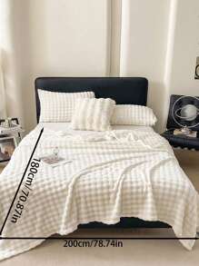 1pc Cream White Fluffy Ruffle Edge Soft & Cozy Blanket, Suitable For Bedroom & Guest Room