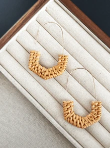 Boucles d'oreilles en rotin, boucles d'oreilles bohèmes légères à franges de forme géométrique, boucles d'oreilles pendantes en osier tressé pour femmes et cadeaux de mode de vacances