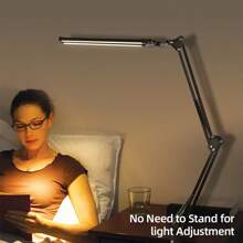 Lámpara de escritorio LED flexible de 24W con 2 cabezales, cable USB, brillo ajustable, instalación de abrazadera, lámpara de lectura que cuida los ojos para escritorio de oficina, escritorio de computadora, biblioteca, escuela, dormitorio, estudio, laboratorio, sala de costura, sala de estar