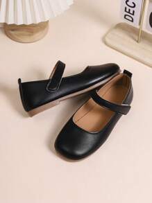 1 Pair Black Girls Flat Shoes, PU Hook And Loop Adjustable Round Toe TPR Non-Slip Comfortable Lightweight Solid Color Dance Shoes/Ballet Flats, Suitable For 5-14 Years Old Elementary & Middle School Students, Campus, Festival Activities And Indoor/Outdoor Casual Wear In All Seasons - Black - View 4