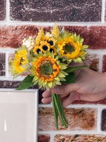 Artificial Sunflower Bouquet, Silk Sunflowers Fake Yellow Flowers For Home Decoration Wedding Decor, Artificial Sunflowers Bouquet Fake Flower Bouquet With Sunflowers For Bridal Bouquets Wedding Centerpieces Decor Party, DIY Wedding Bouquets Baby Shower Outdoor Indoor Decoration Gifts Birthday Graduation