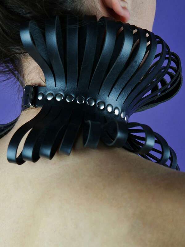 1 Piece Black Leather Queen Collar - Neck Ruffle High Neck Collar