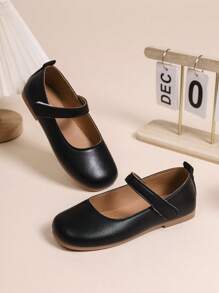 1 Pair Black Girls Flat Shoes, PU Hook And Loop Adjustable Round Toe TPR Non-Slip Comfortable Lightweight Solid Color Dance Shoes/Ballet Flats, Suitable For 5-14 Years Old Elementary & Middle School Students, Campus, Festival Activities And Indoor/Outdoor Casual Wear In All Seasons - Black - View 3