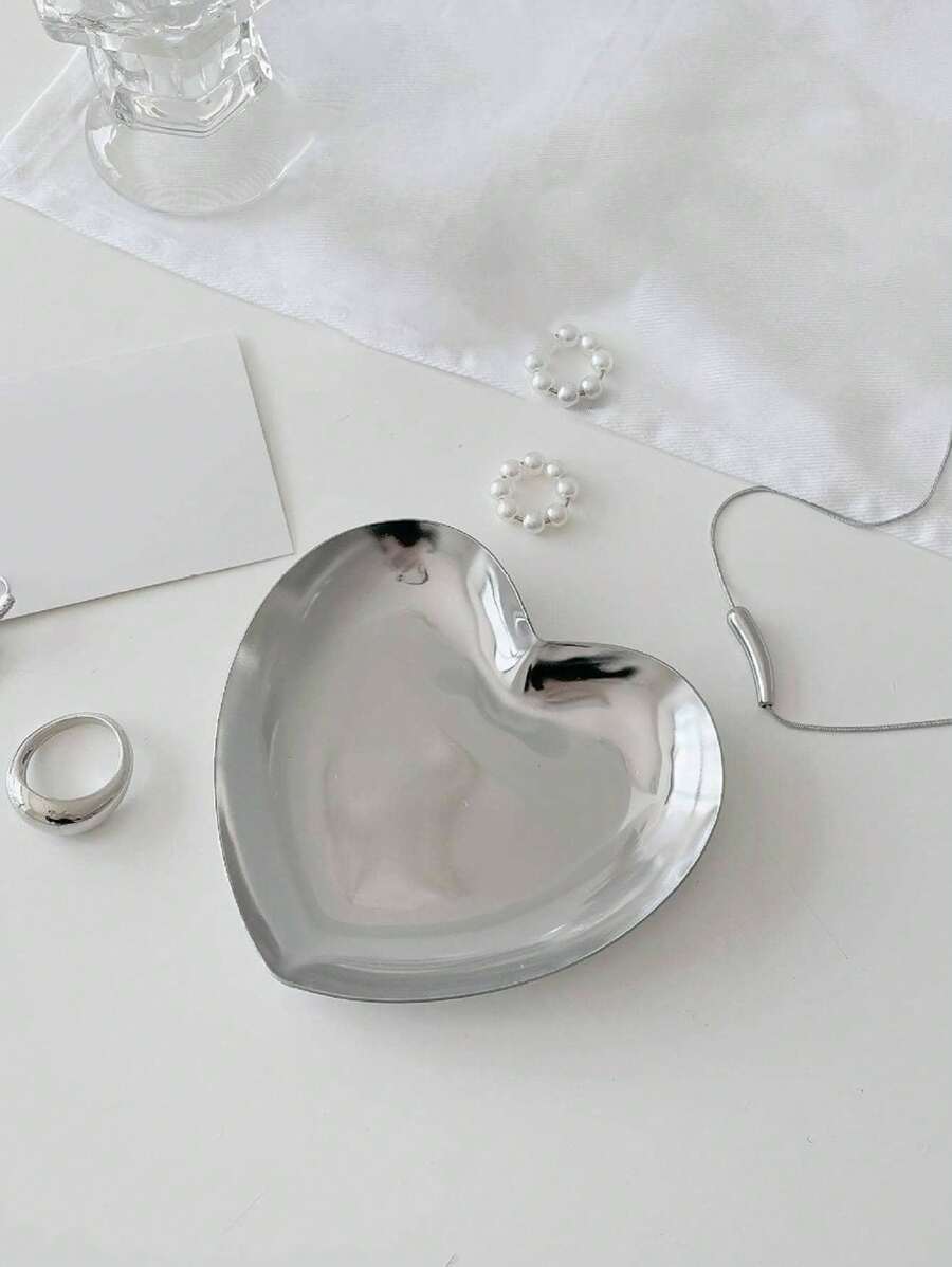 1pc Heart Shaped Makeup Organizer Tray, Simple Design, Washable, Jewelry Storage Plate