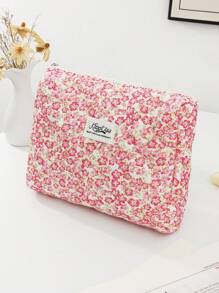 1 PC Pink Floral Quilted Portable Make Up Bag,Fashionable And Casual Large Capacity Portable Zipper Makeup Bags,Travel And Vacation Essentials Cosmetic Bags For Sanitary Napkins,Pouch Pads,Wired Earphones,Headphones,Charger,Lipsticks,Cosmetics,Perfume,Skin Care And Beauty Products,Home Decor,For Mom,Women,Nurses,Students,School Girls,Keys,Holiday Gifts