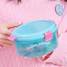 Miniso 芭比阳光系列沙拉碗 – 色彩鲜艳，时尚，适合每餐（绿色）