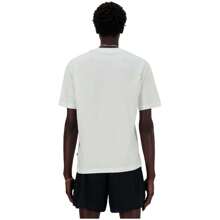 New Balance T-Shirt Met Korte Mouwen MT41593SST voor Man in kleur Wit ✅ Levering binnen 3-5 dagen