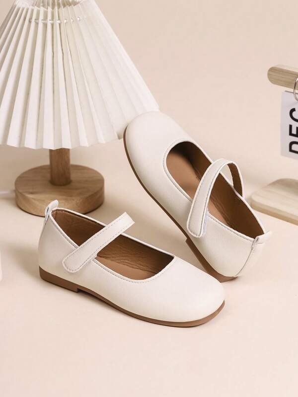 1 par de zapatos planos beige para niñas, material de PU con diseño ajustable de , punta redonda, suela de TPR antideslizante, cómodos y ligeros, unicolor para ballet/danza, adecuados para niñas de 5 a 14 años para la escuela, eventos festivos y uso casual diario tanto en interiores como en exteriores en todas las estaciones