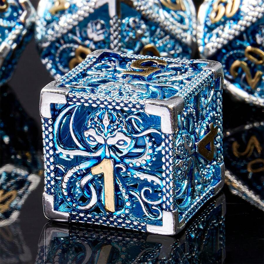 7pcs Hollow Metal Dice Set - Lightweight Polyhedral Shape, Suitable For D&D Role-Playing Games, Board Games And Card Games, Dice Set - Blue - View 1