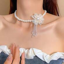 1 Pc Sweet Lace Flower Crystal Tassel Pearl Necklace, A Versatile Necklace For Women With A Vintage Design And A Fashionable High-End Collarbone Chain