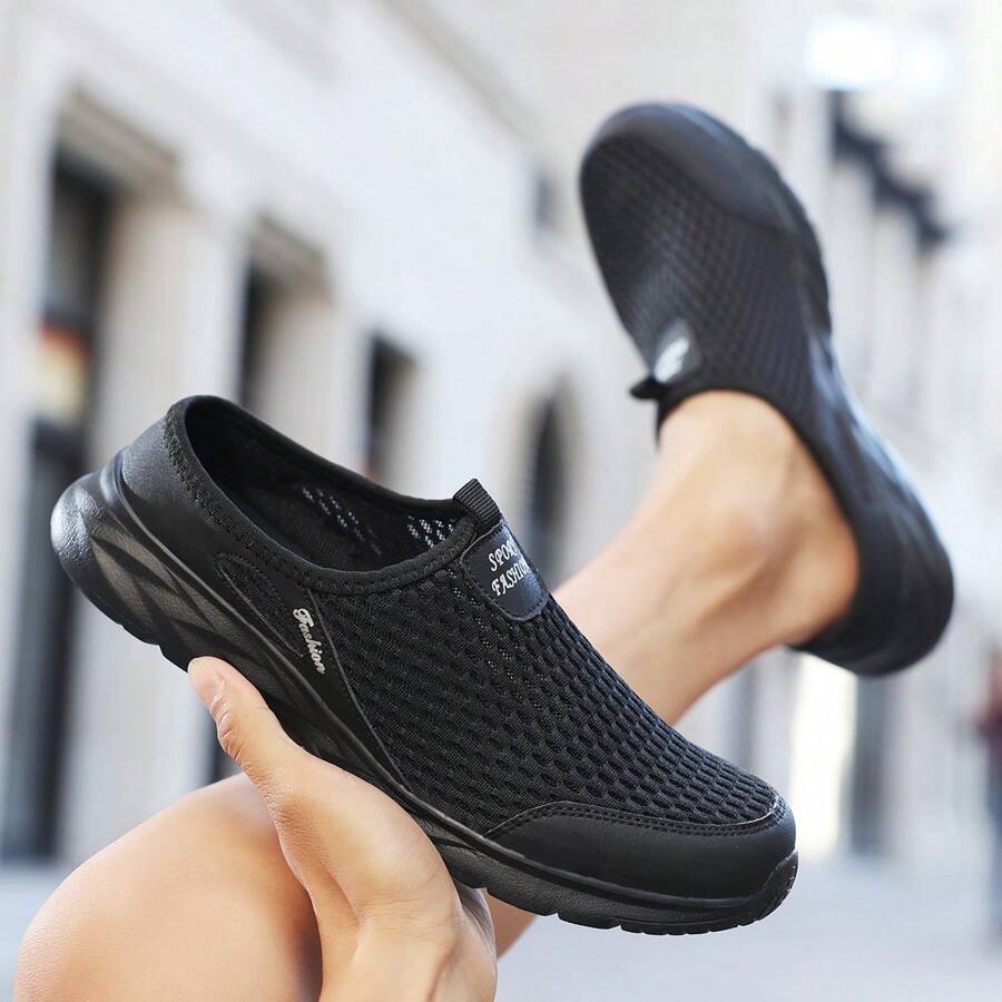 1 Pair Men's Breathable Mesh Slip-On Athletic Casual Travel Shoes, Lightweight And Comfortable (Size Runs Small, Please Order One Size Up) - Black - View 1