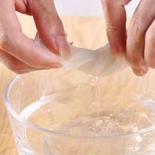10pcs/20pcs/50pcs/100pcs/200pcs Compressed Towels, Portable Disposable Coin-Sized Paper Towels Suitable For Travel, Camping, Home, Soft & Expandable Wet Wipes, Easy To Carry, Space-Saving