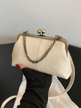 Fashionable Retro White Crocodile Pattern Shoulder Bag Bohemian Style Crossbody Bag Shoulder Strap Solid Color Handbag Women's Evening Bag Pleated Bag Perfect Match For Work, Travel, Date Shopping Mother's Day Gift Girlfriend Gift