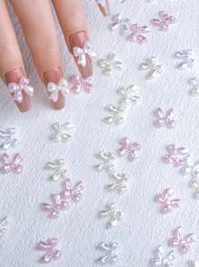 50 piezas de joyas de decoración para uñas hechas a mano con lazos de textura satinada de perlas falsas, accesorios de decoración de lujo