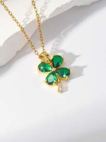 1pc Copper Cubic Zirconia Dopamine Lucky Clover Pendant Necklace, Fashionable Layering Collarbone Chain Jewelry For Women