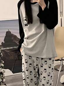 Sanrio Women's Cute Cartoon Pattern Fleece Warm Hello Kitty Pajama Set, Including Long Sleeve Crew Neck Top And Pants, Comfortable Loose Fit, Suitable For Spring, Autumn And Winter, Fall Clothes