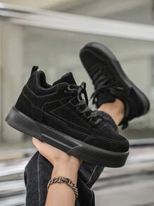 New Simple Lace-Up Flat Sneakers For Men, Solid Color Round Toe Outdoor Casual Skateboarding Shoes, Height Increase - Black - View 1