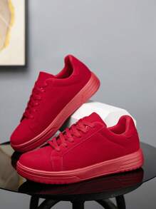 男士经典时尚纯色拼接低帮系带红色厚底滑板鞋，个性化青少年户外舒适运动休闲鞋