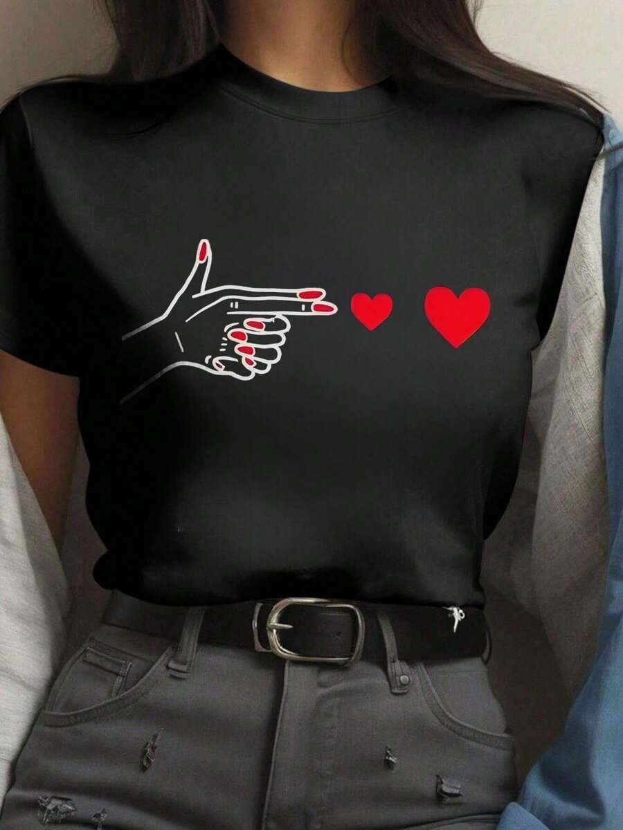 女士常规款心形图案圆领短袖 T 恤，适合夏季