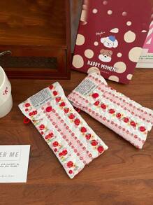 1Pc Cute Strawberry Pattern Glasses Bag,Girls Glasses Storage Box, Sunglasses Accessories Featuring A Cute Anime Style, Cartoon Design, And A Girlish Heart Pattern, Perfectly Protecting Sunglasses And Making It A Great Gift. Travel Essentials Travel Accessories Travel Must Haves - Multicolor - View 8